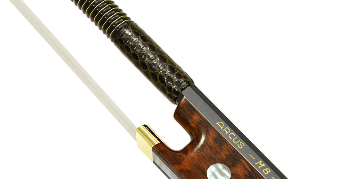 Arcus M8 viola bow